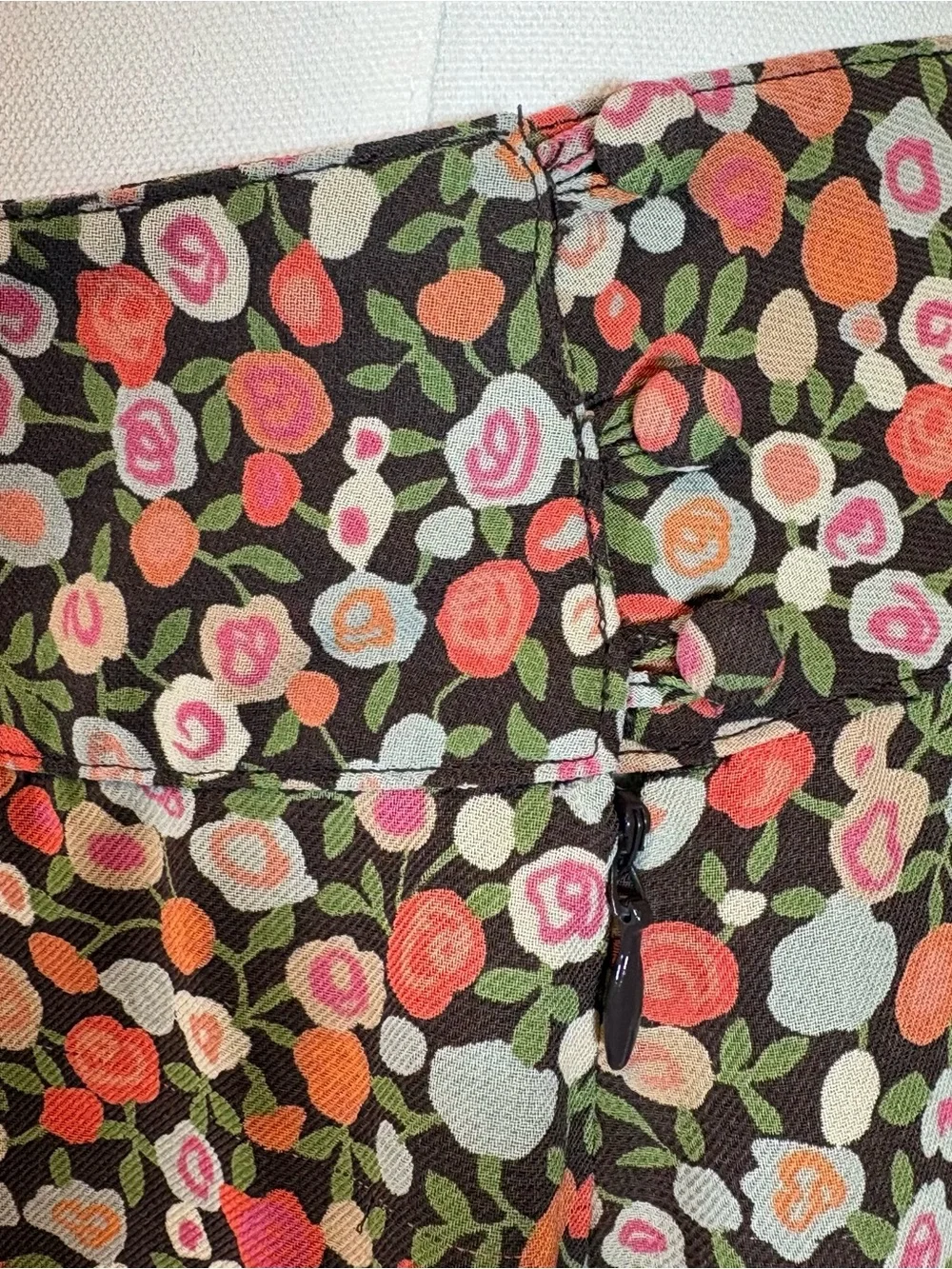 Vintage Gap Boho Floral Mid Rise Skirt Knee Length 4 Office Y2K Cottage Casual